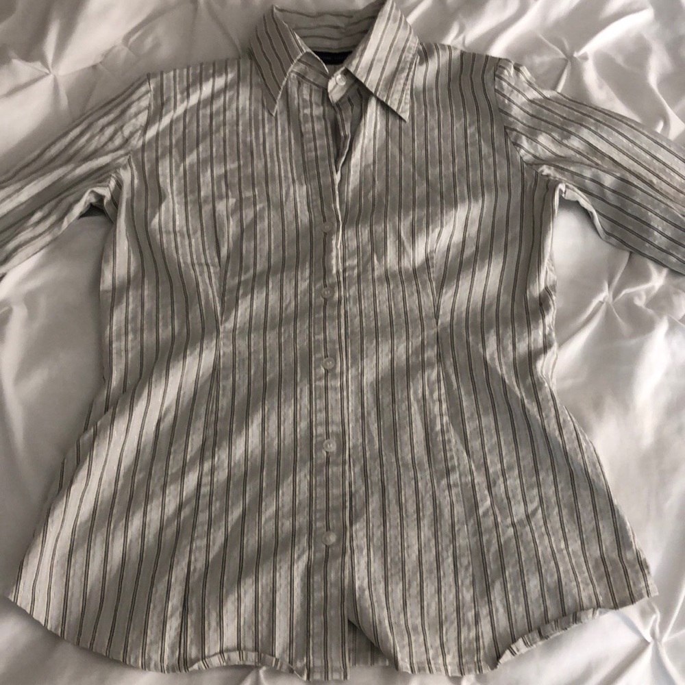 BUNDLE OF CLOTHES - Picture 8 of 8